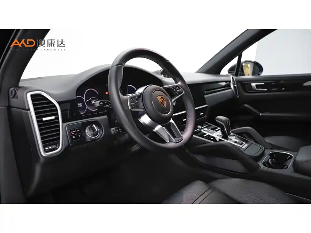 Porsche Cayenne — миниатюра 6