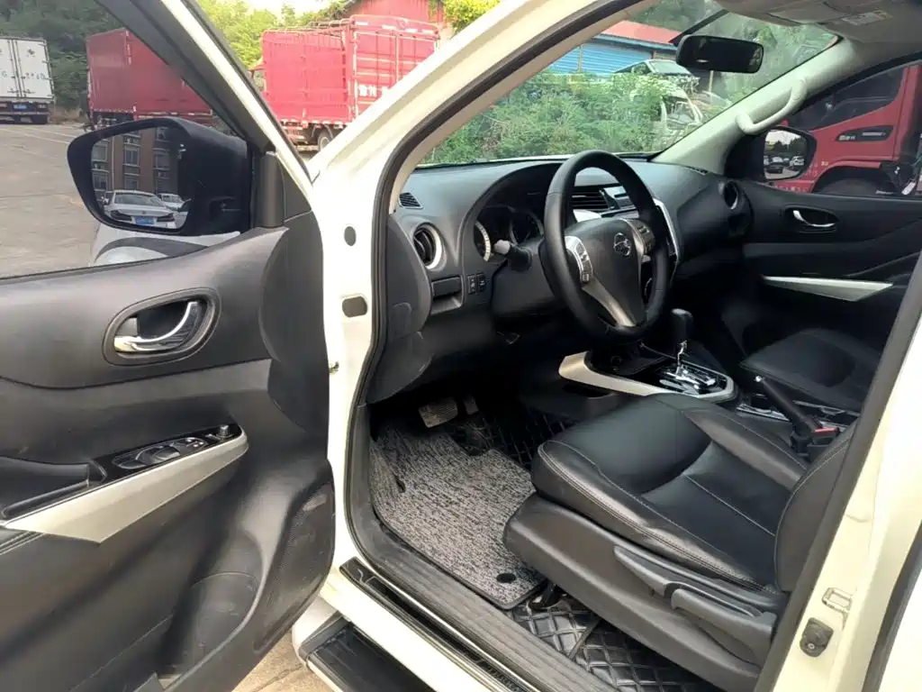 Nissan Terra — миниатюра 16