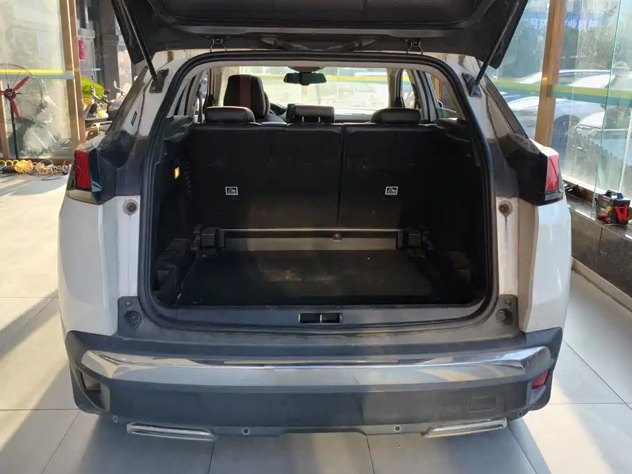 Peugeot 4008 — миниатюра 4