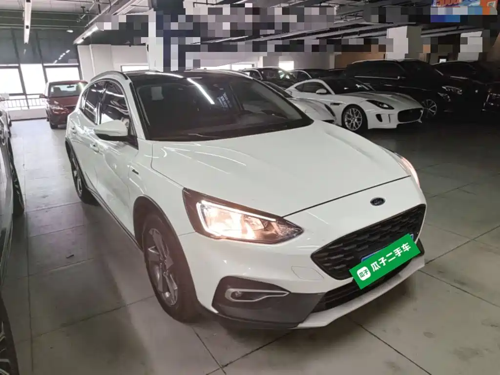 Ford Focus Active — миниатюра 4