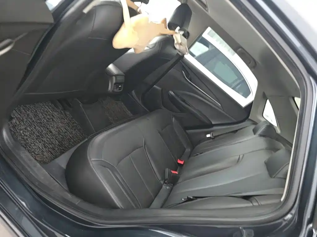 Buick Excelle — миниатюра 13