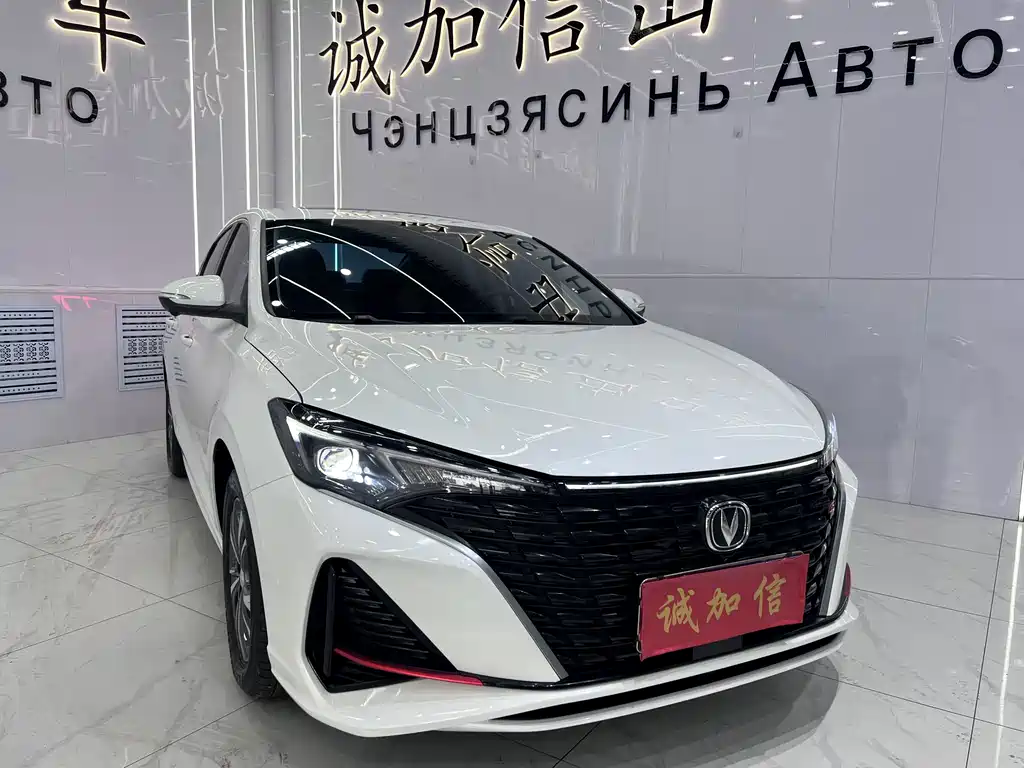 Changan Eado — миниатюра 3