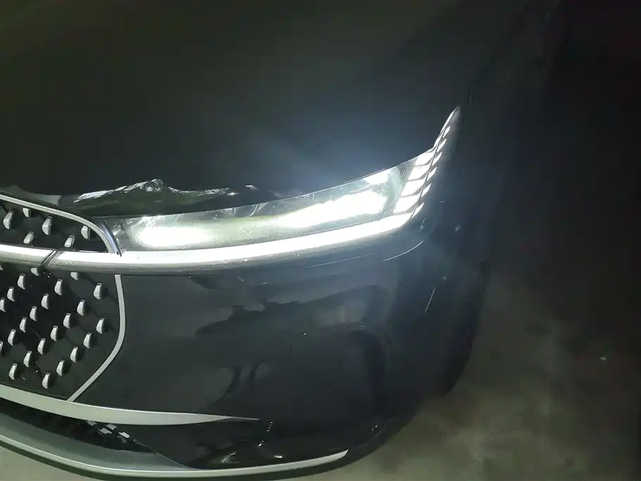 Lincoln Nautilus 2023 2.0T