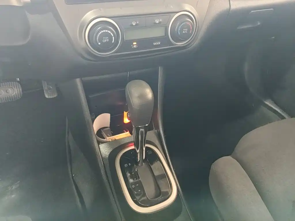 Nissan Sylphy — миниатюра 14