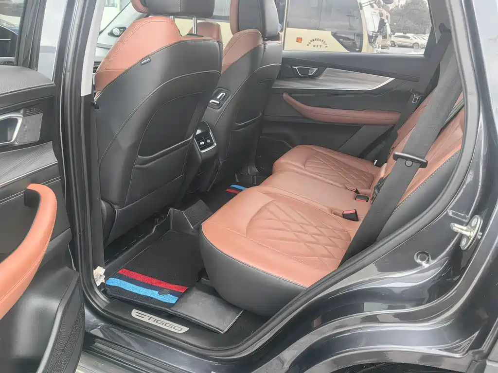 CHERY TIGGO 8 PLUS