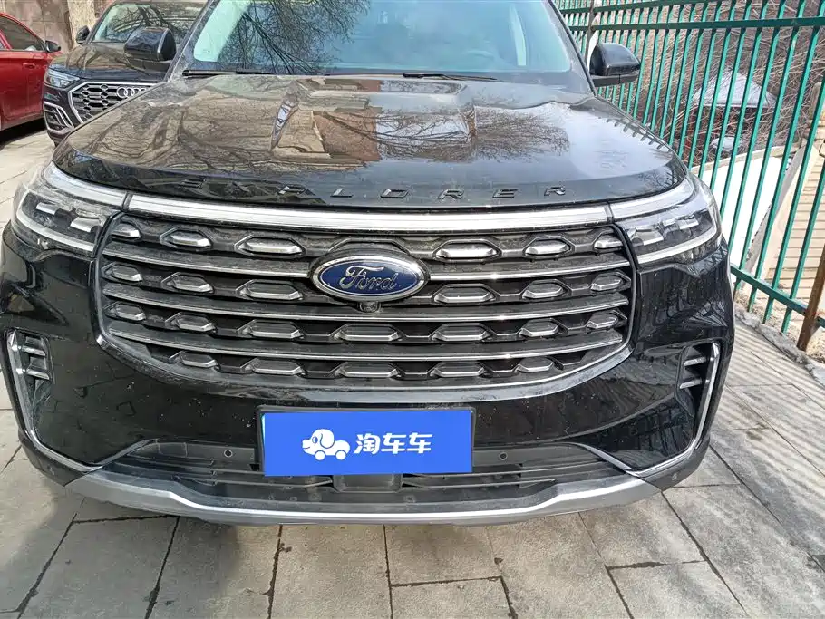 FORD EXPLORER