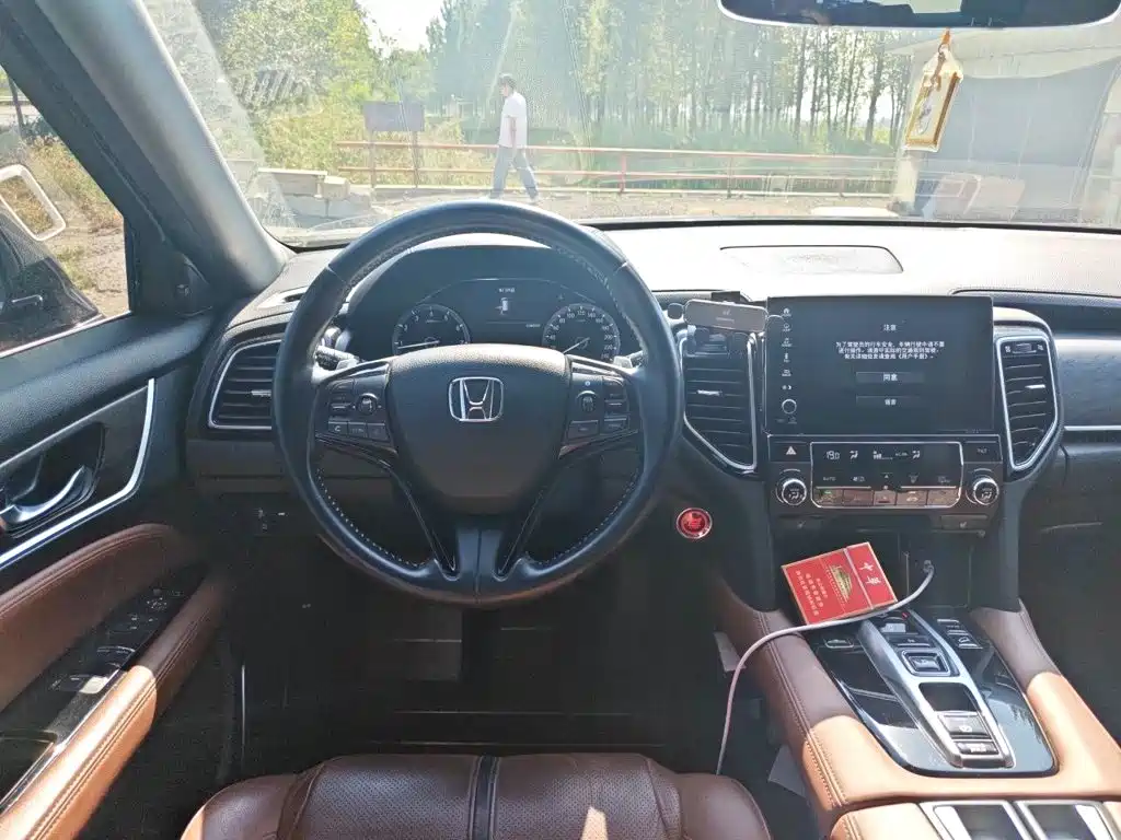 Honda UR-V — миниатюра 11