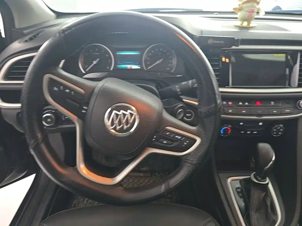 Buick Excelle — миниатюра 7
