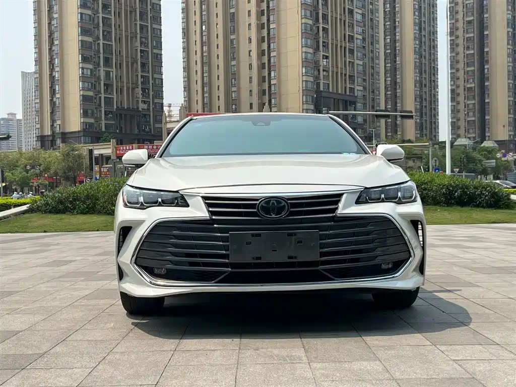 TOYOTA ASIAN DRAGON
