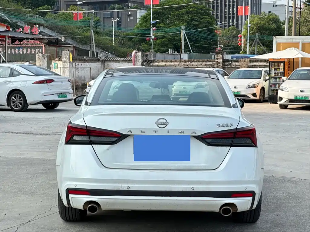 Nissan Teana — миниатюра 4