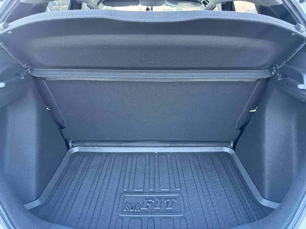 Honda Fit — миниатюра 15