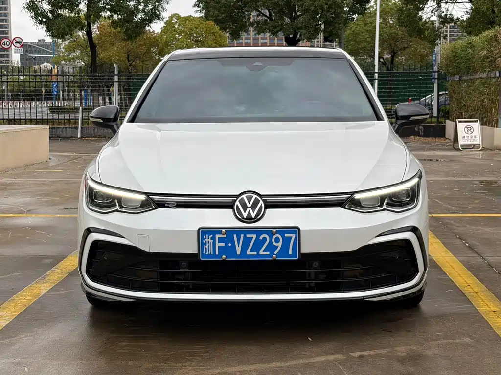 Volkswagen Golf — миниатюра 2