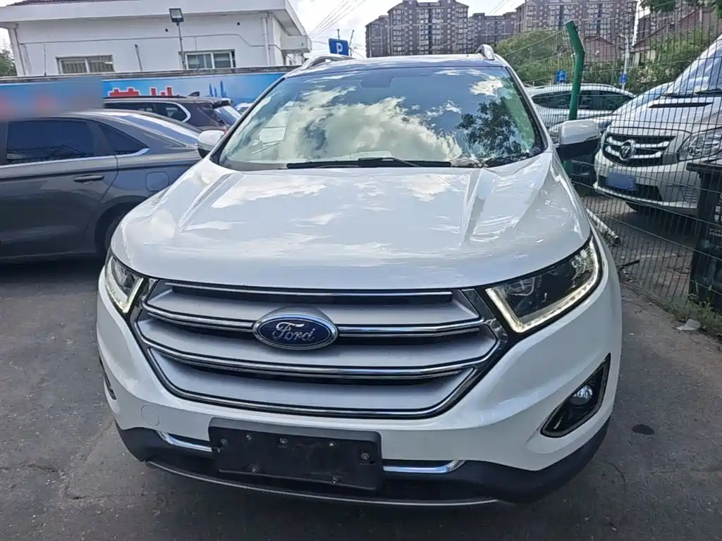 Ford Edge — миниатюра 3