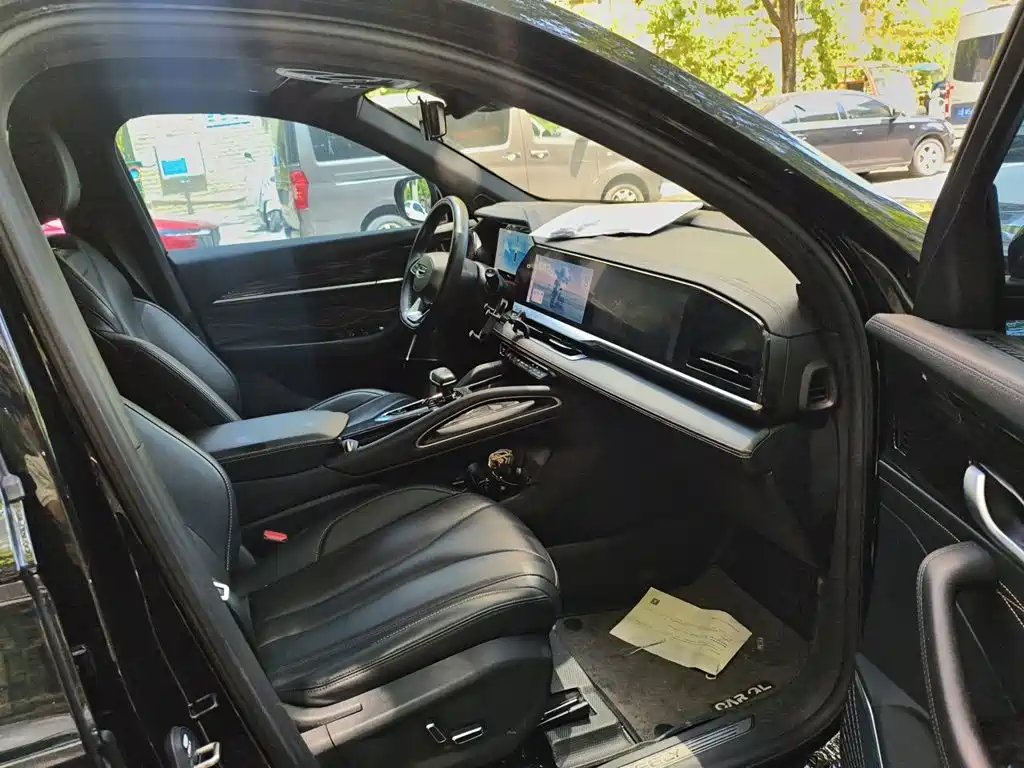 Geely Xingyue L — миниатюра 19