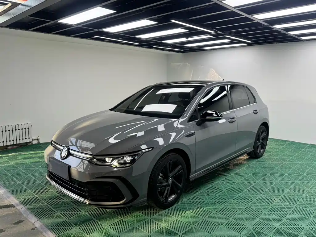 Volkswagen Golf 2022