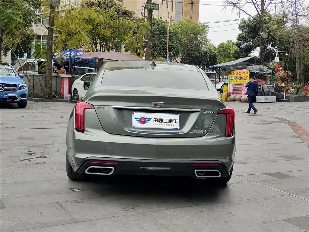 CADILLAC CT5