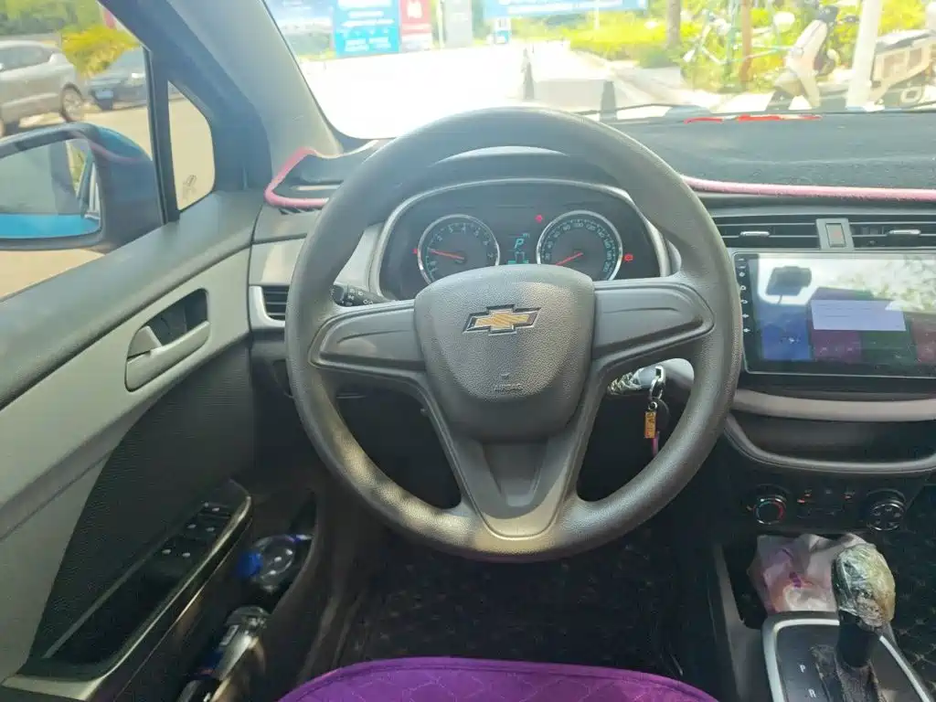 Chevrolet Lova RV — миниатюра 3