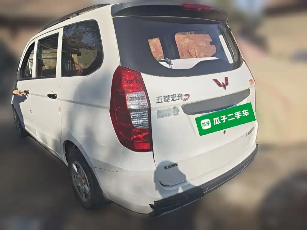 Wuling Hongguang — миниатюра 4