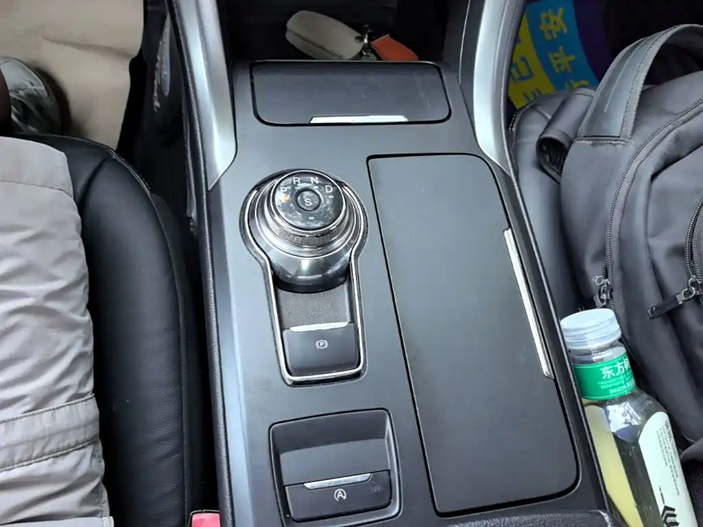 Ford Mondeo — миниатюра 14