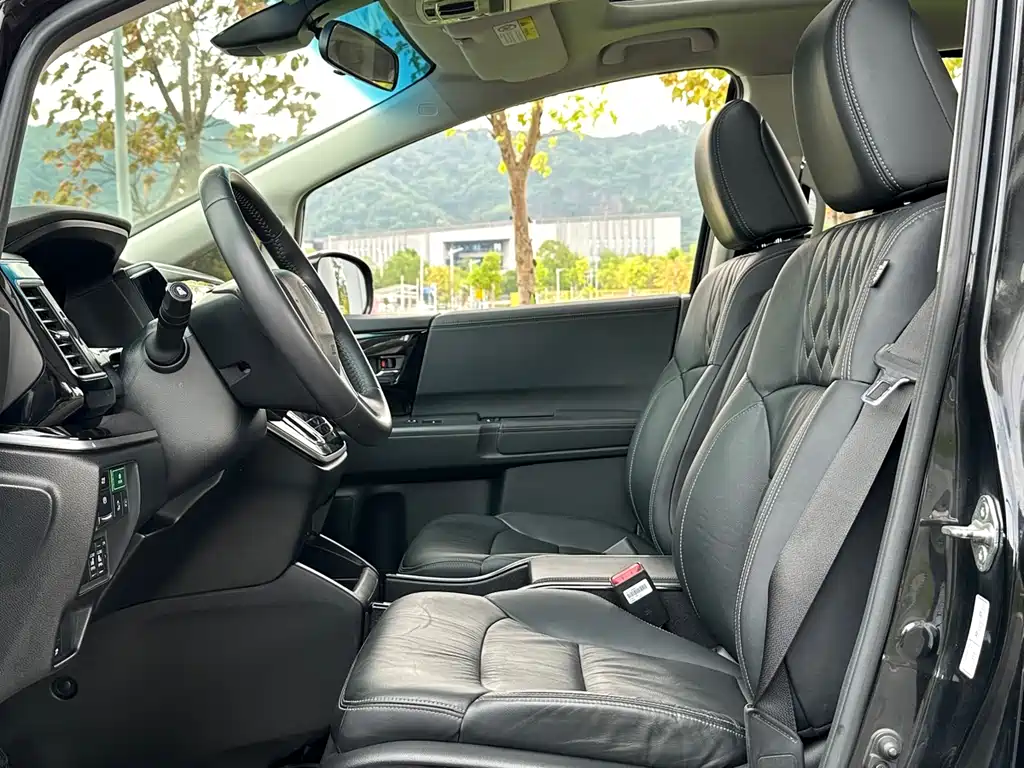 Honda Elysion 2019 2.0L Luxury