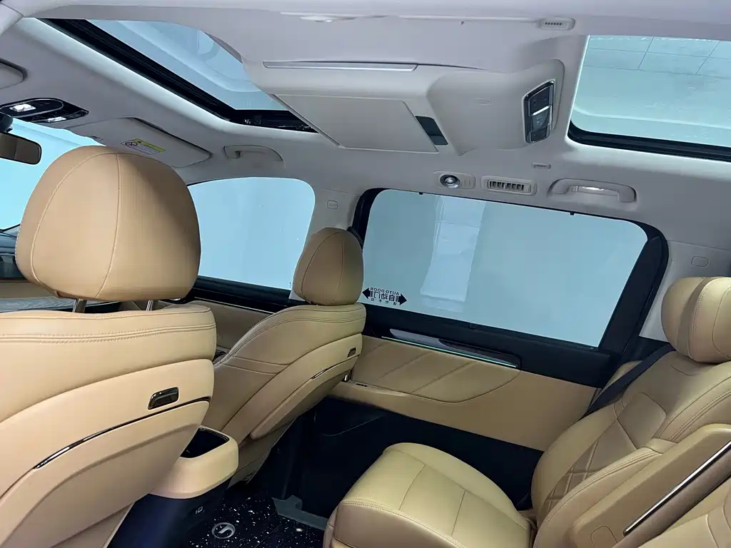 GAC Motor Trumpchi E8 PHEV — миниатюра 5