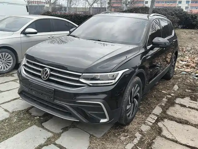 volkswagen tiguan-l