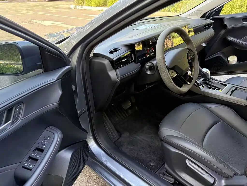 Roewe i5 — миниатюра 15