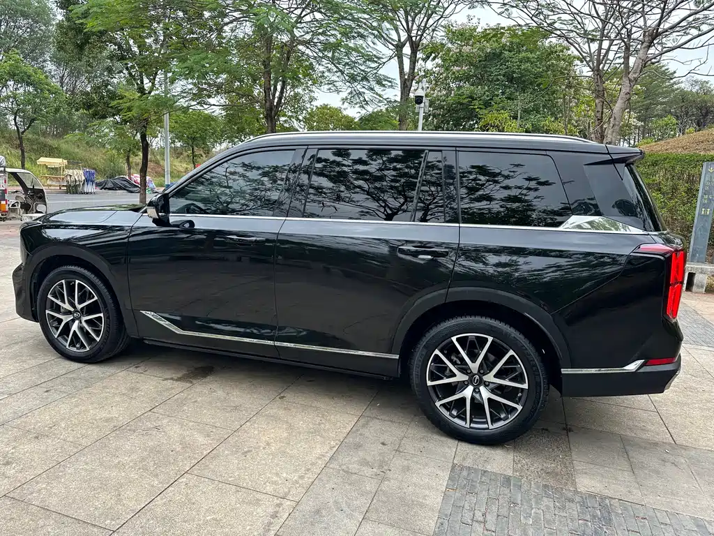 GAC TRUMPCHI GS8