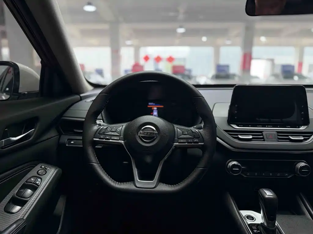 Nissan Teana — миниатюра 9
