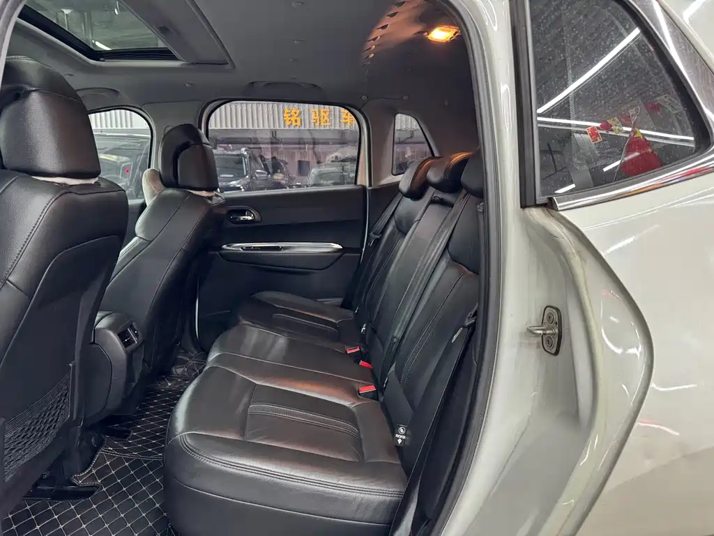 Peugeot 3008 — миниатюра 11