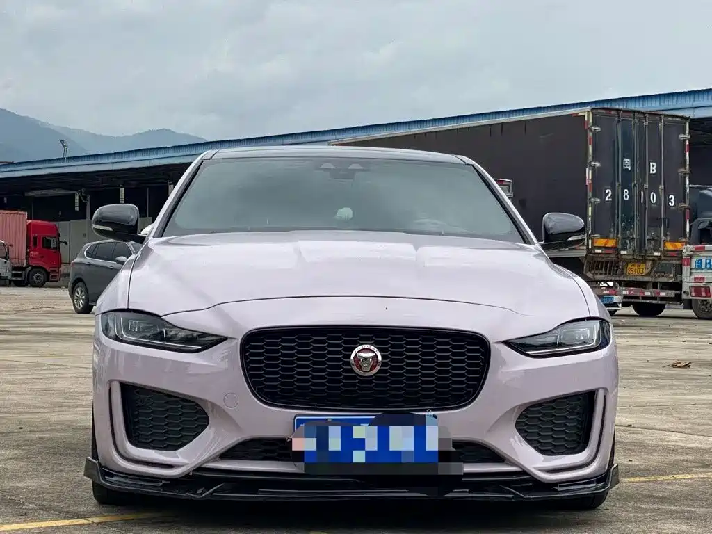 Jaguar XEL — миниатюра 2
