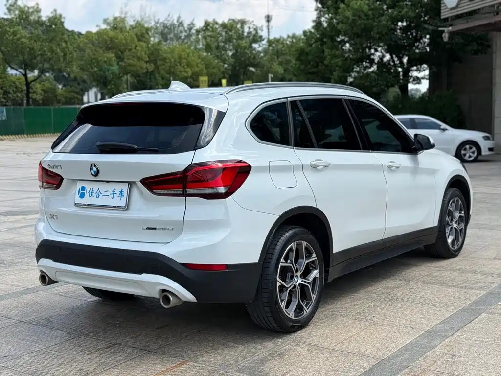 BMW X1 — миниатюра 5