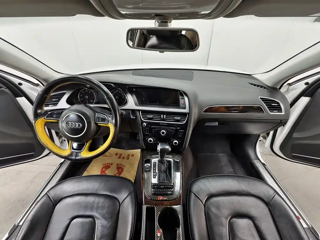 Audi A4L 2015 35 TFSI AT Comfort