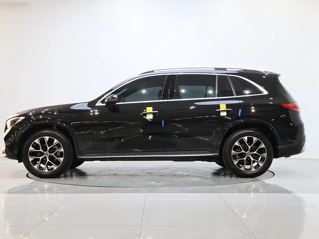 Mercedes-Benz GLC 2024 GLC 260 L 4MATIC Luxury 5 мест