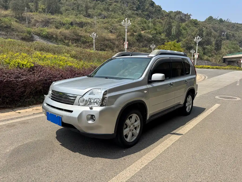Nissan X-Trail 2011