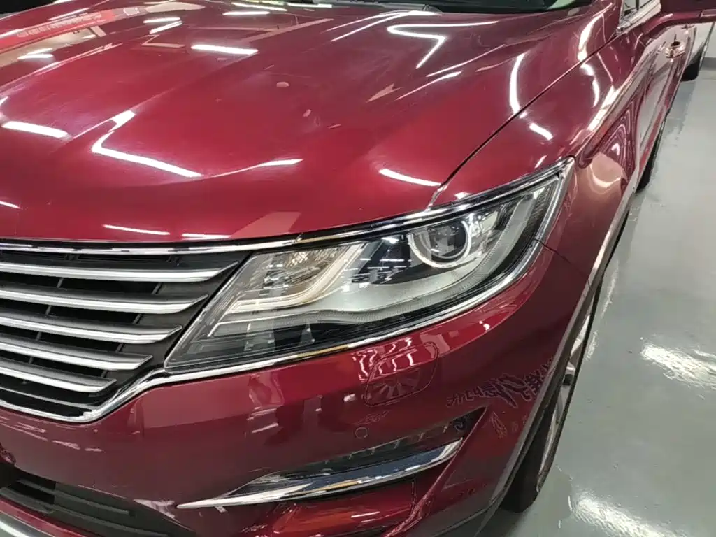 Lincoln MKC — миниатюра 24