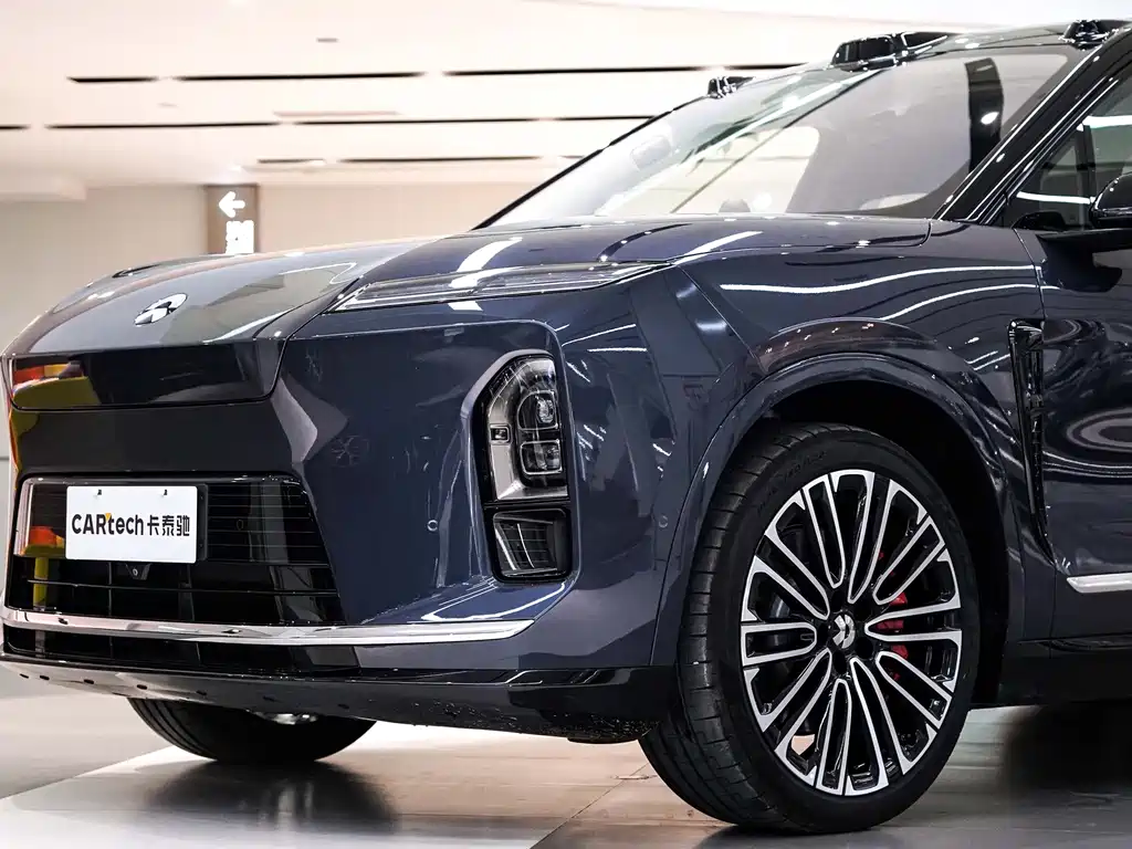 NIO ES8 — миниатюра 2