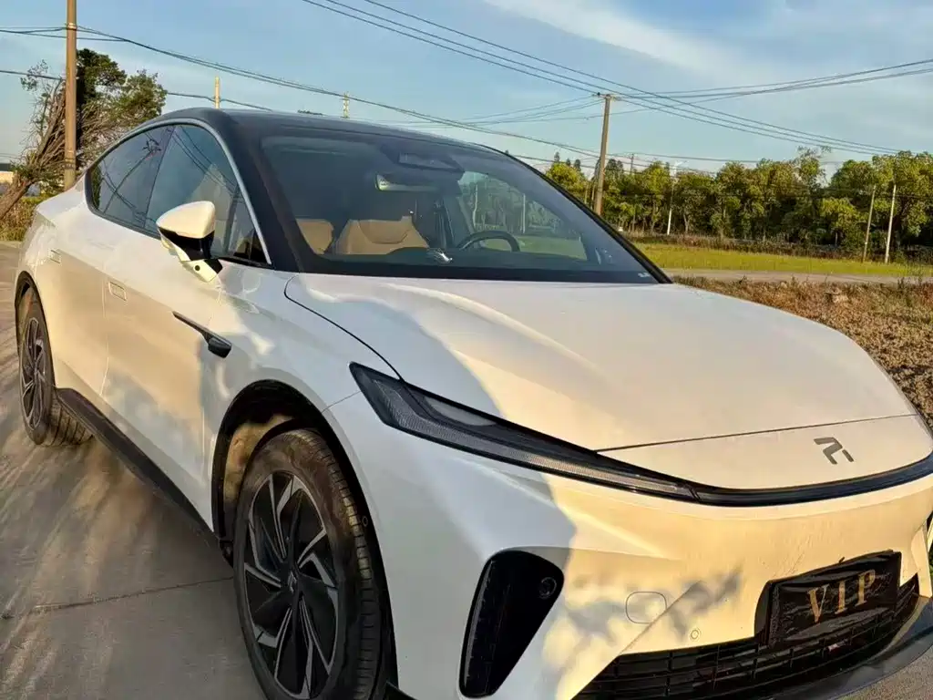 Roewe Feifan R7 — миниатюра 3