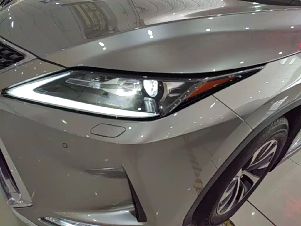 Lexus RX — миниатюра 24