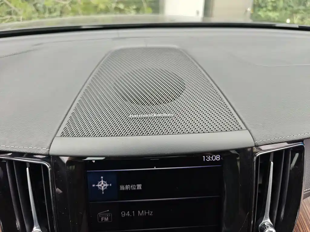 Volvo XC60 — миниатюра 20