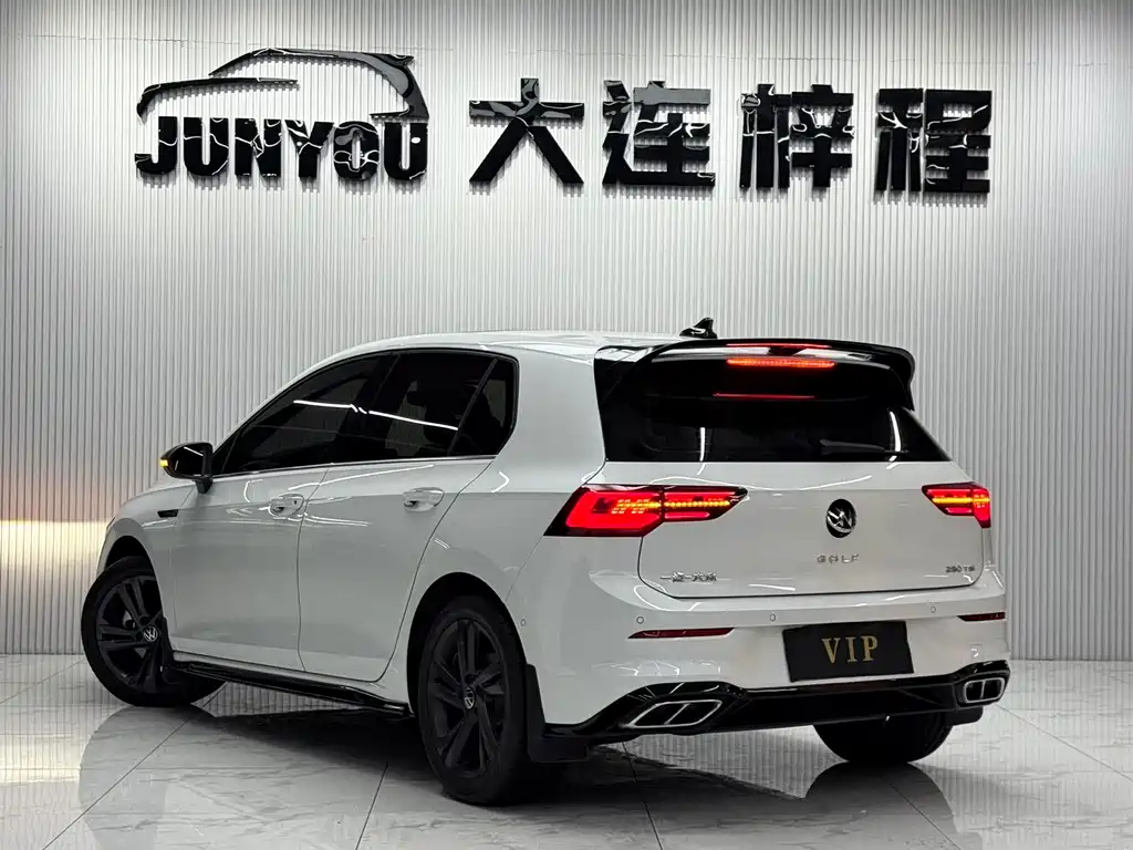 Volkswagen Golf — миниатюра 6