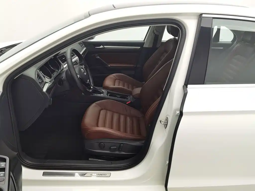 Volkswagen Lamando — миниатюра 10