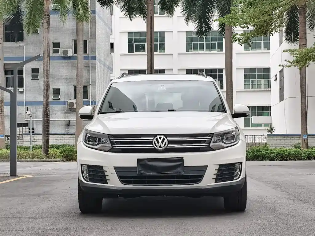 Volkswagen Tiguan 2016 300TSI AT
