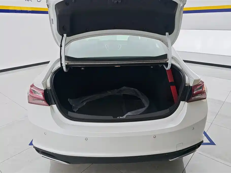 CHEVROLET MAI RUIBAO XL