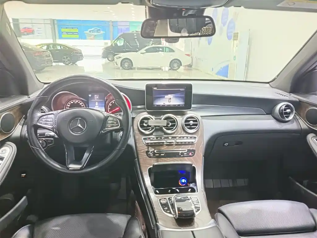 Mercedes-Benz GLC — миниатюра 10