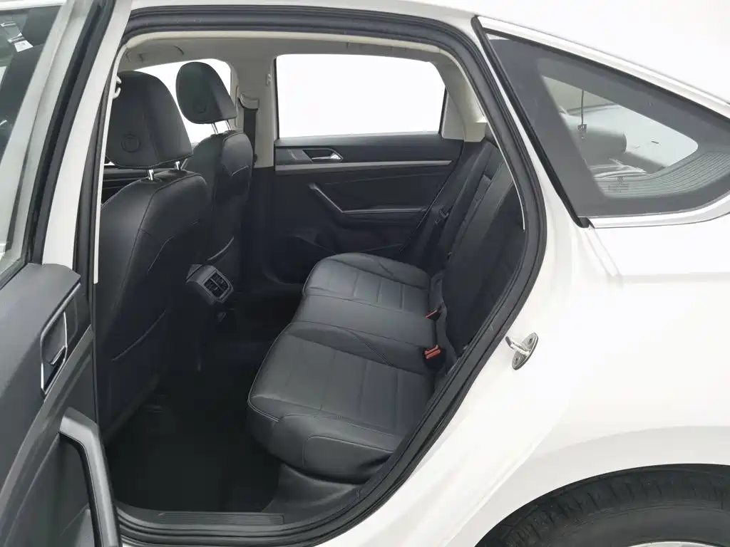 Volkswagen Lavida — миниатюра 15