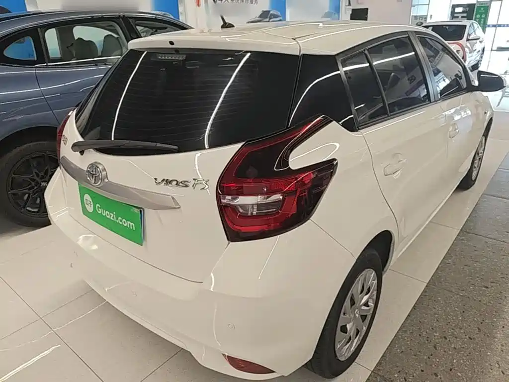 Toyota Vios FS — миниатюра 7