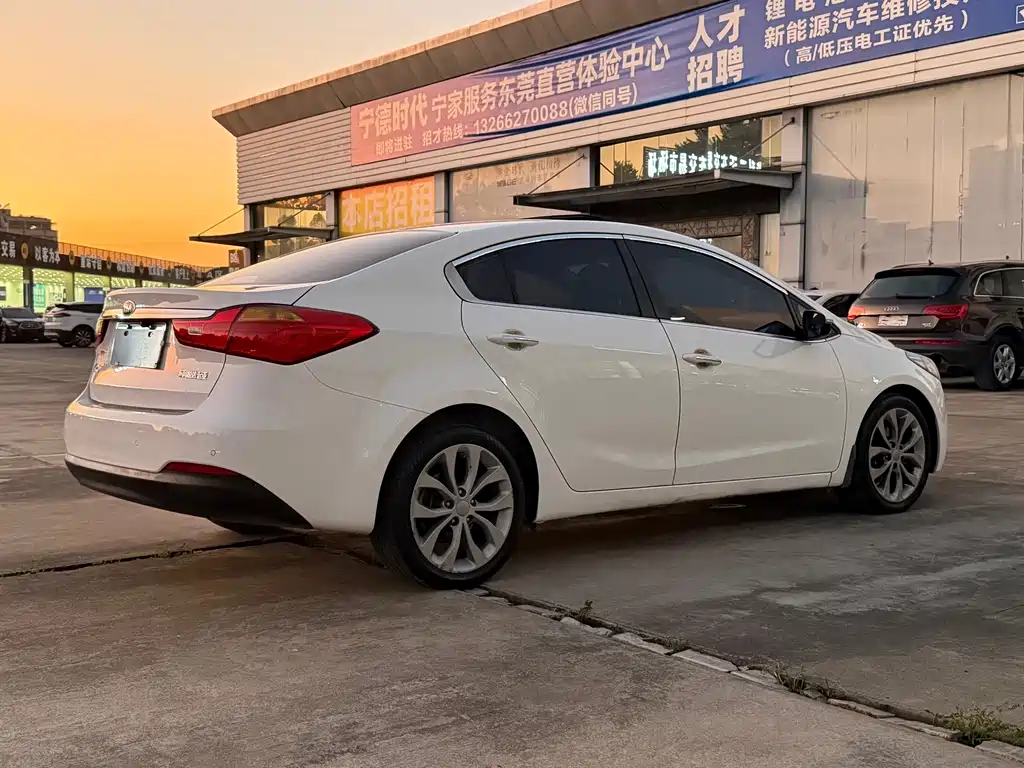 Kia K3 — миниатюра 16
