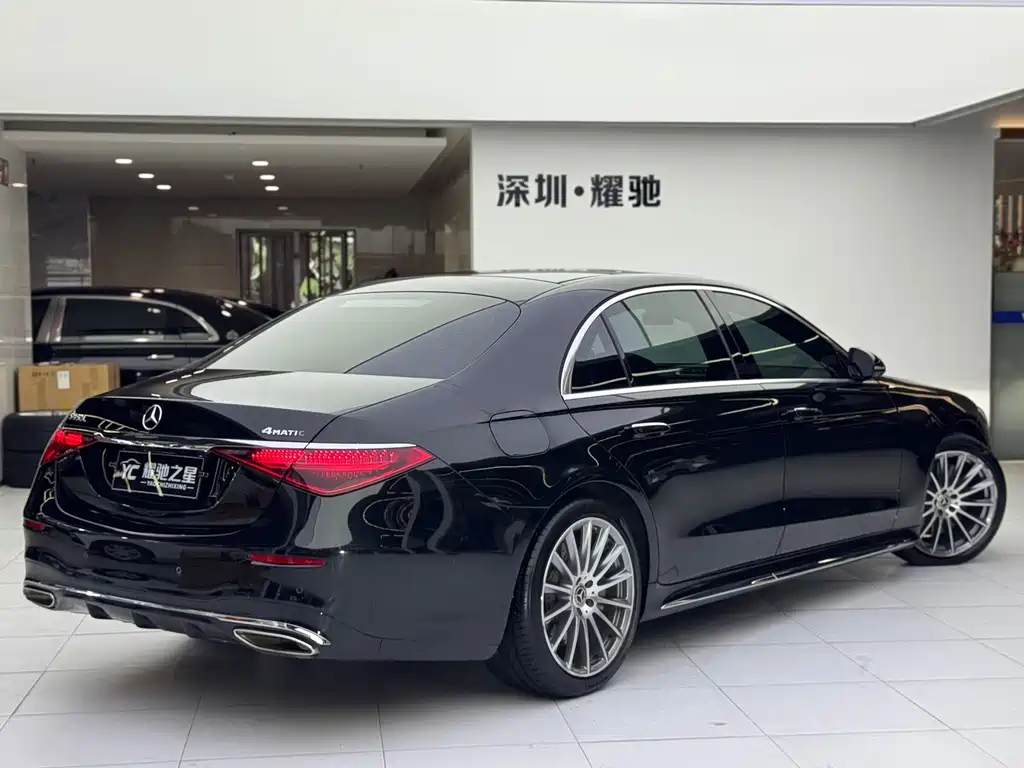 Mercedes-Benz S-Class — миниатюра 12