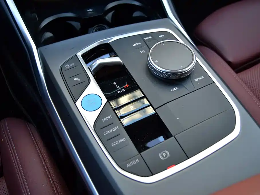 BMW i3 — миниатюра 10